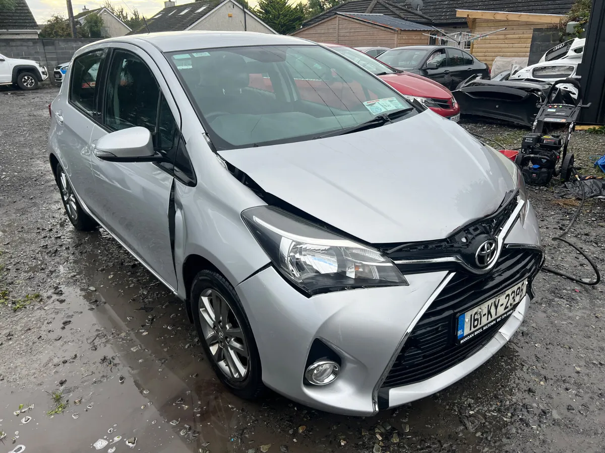 2016 Toyota Yaris only 57 kms - Image 1