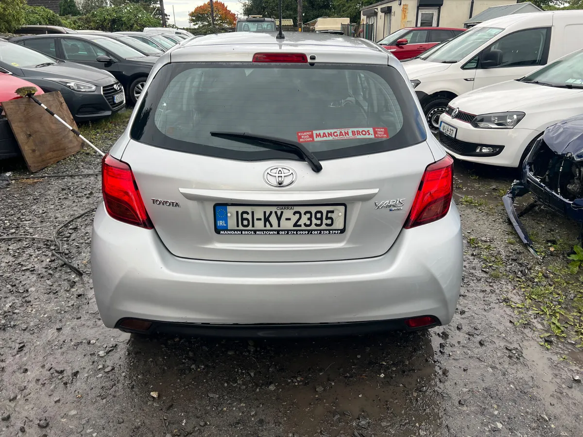 2016 Toyota Yaris only 57 kms - Image 3