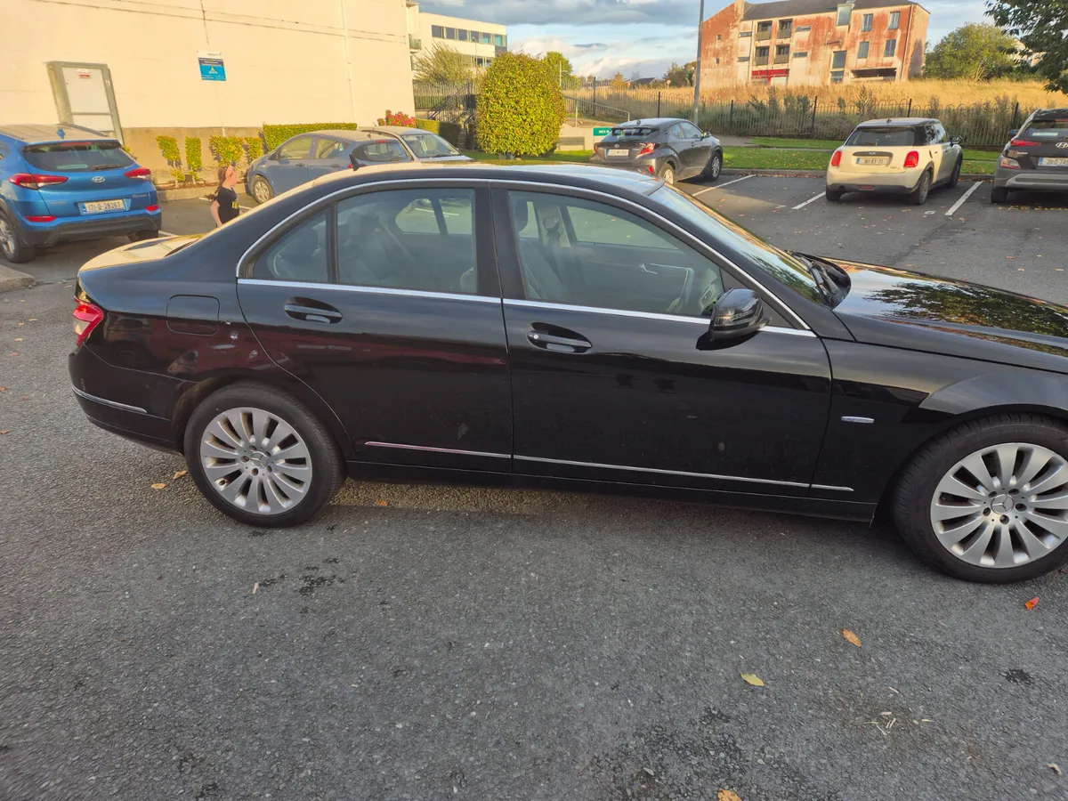 Mercedes C200  Diesel, Elegance. Manual - Image 4
