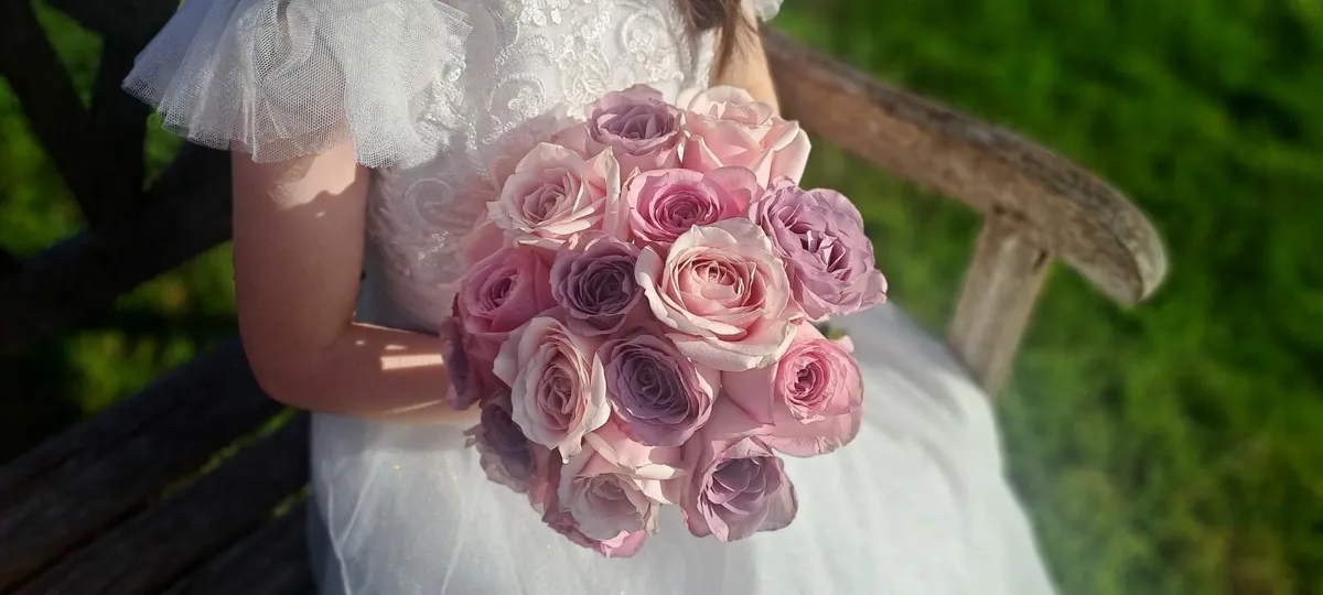 Wedding flowers - Image 1
