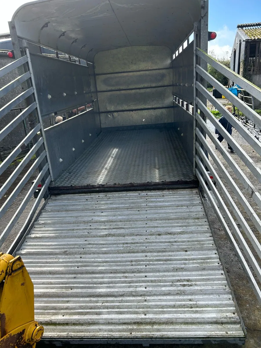 Ifor Williams 12 ft Trailer - Image 4