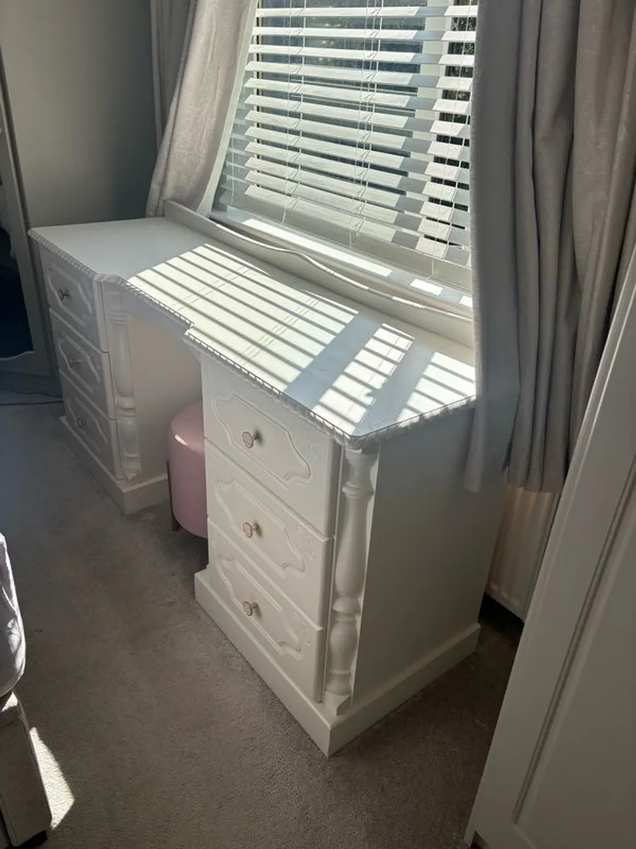 dressing table - Image 4