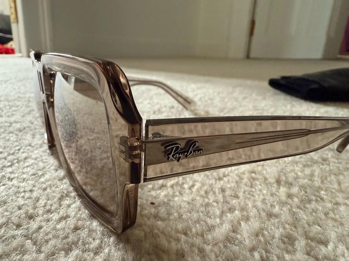Ray Bans - Image 3