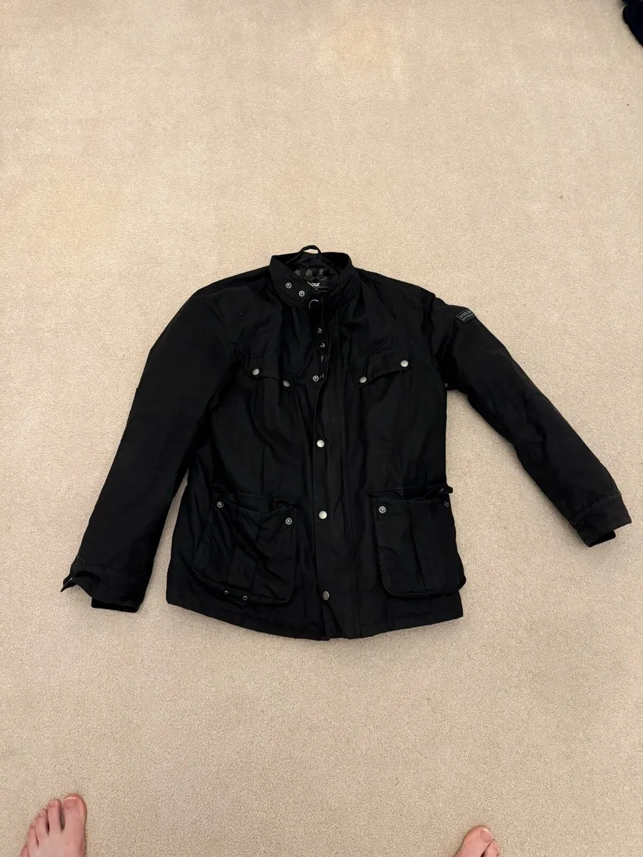 Men’s Black Barbour coat - Image 1