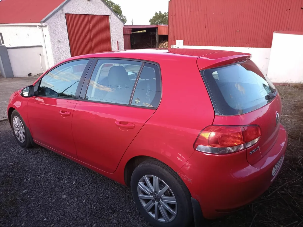 Volkswagen Golf 2011 - Image 3