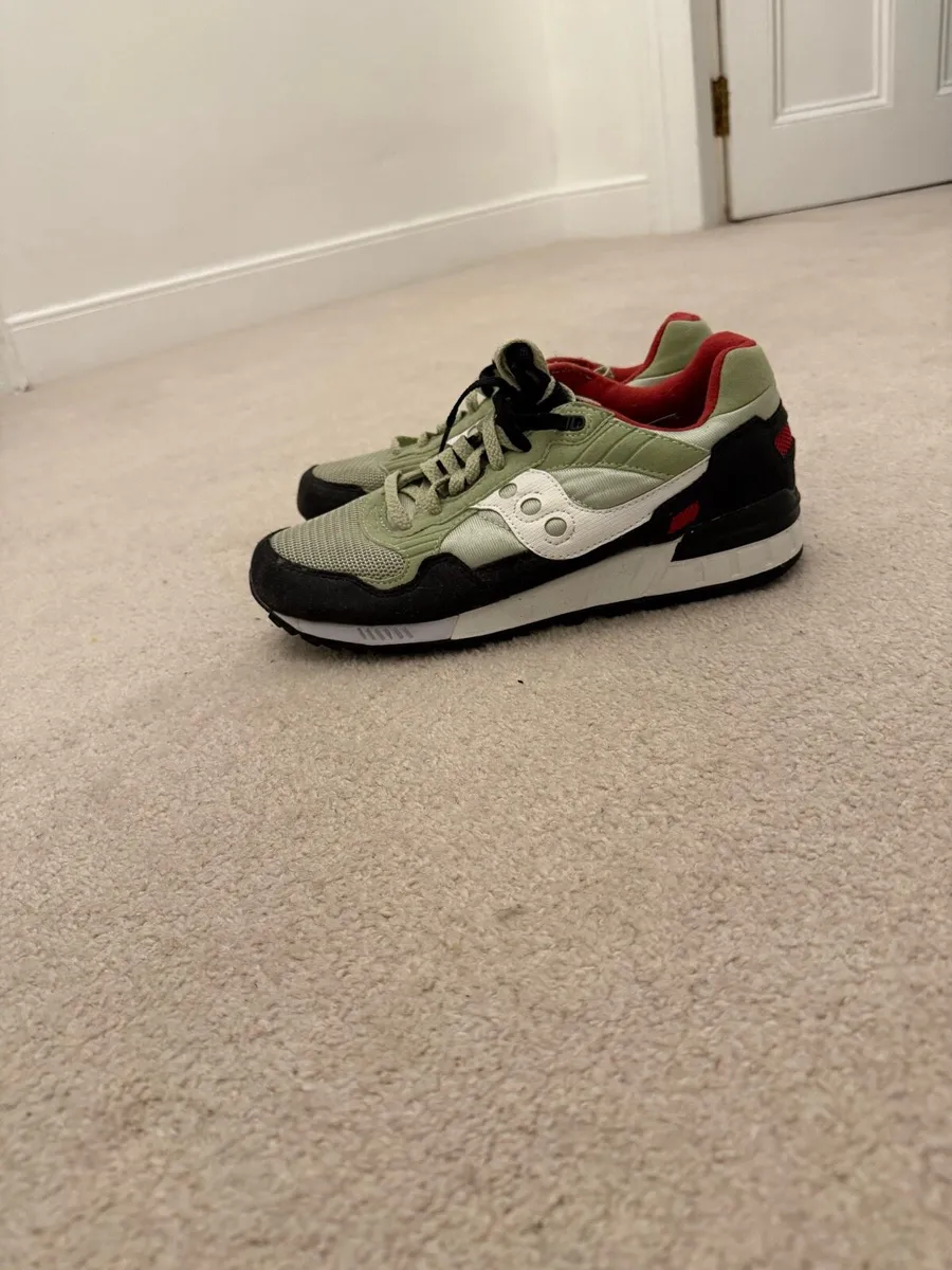 Men’s Saucony Trainers - 8.5 - Image 1