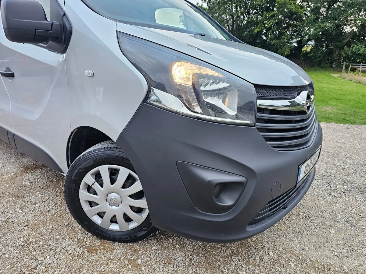 Opel Vivaro 2019 - Image 4