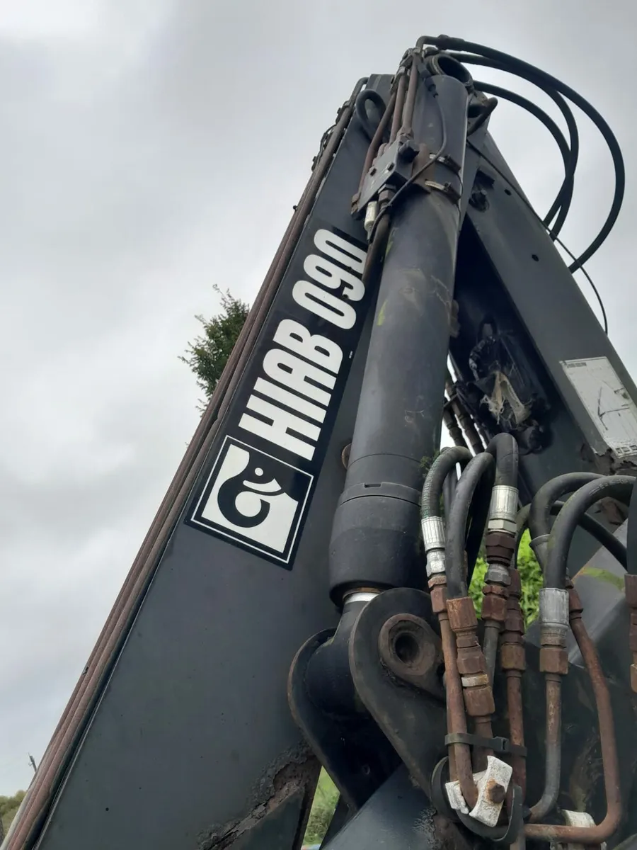 Hiab 090 crane - Image 4