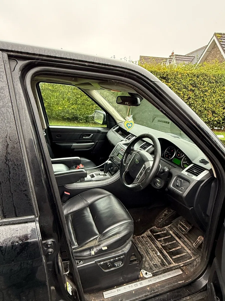 Range Rover Sport for parts - Image 3