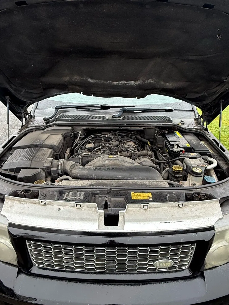 Range Rover Sport for parts - Image 4