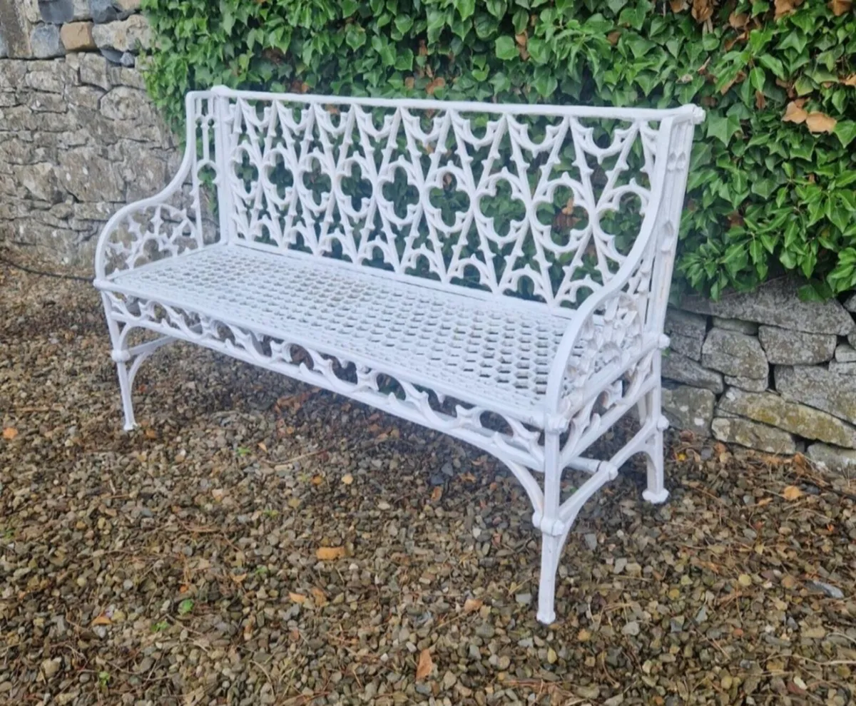 Cast iron chair - Image 2