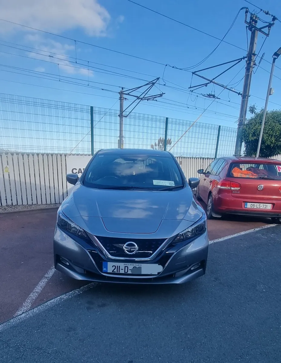Nissan leaf 2021 - Image 2