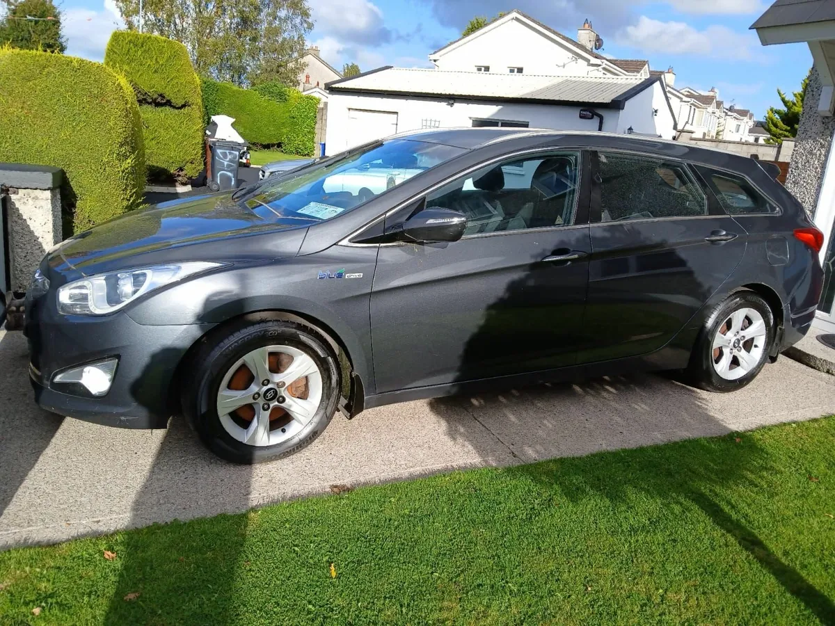 131 Hyundai i40 Estate - Image 3