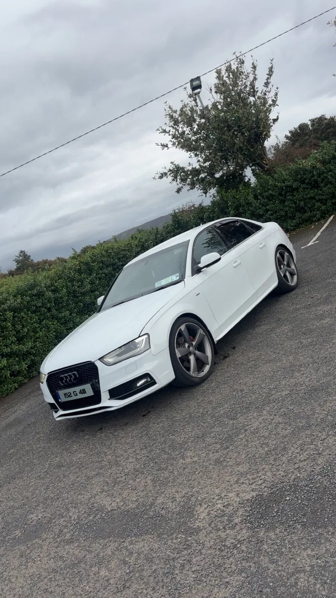 2015 Audi A4 S-Line Black Edition - Image 2