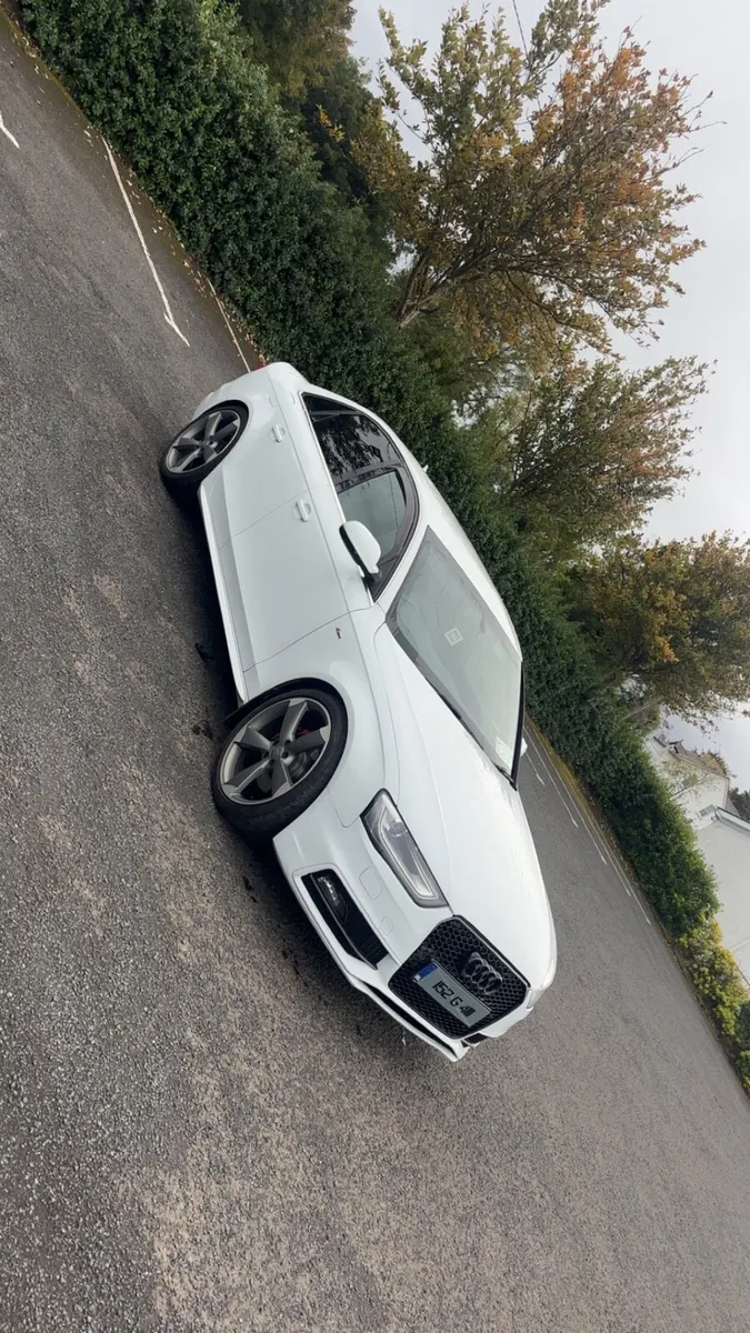 2015 Audi A4 S-Line Black Edition - Image 4