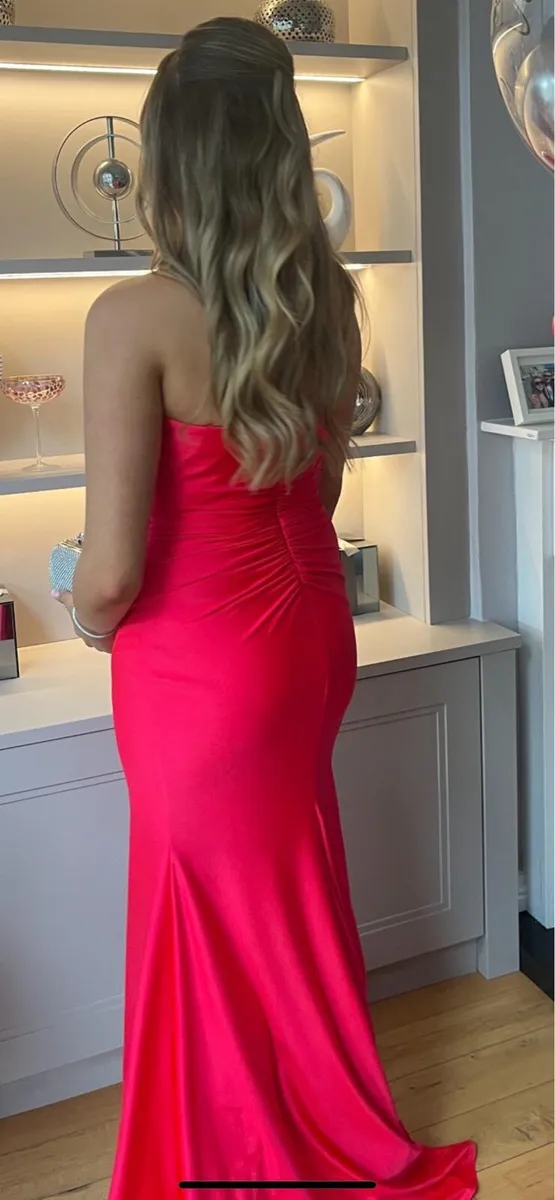 Debs dress - Image 3