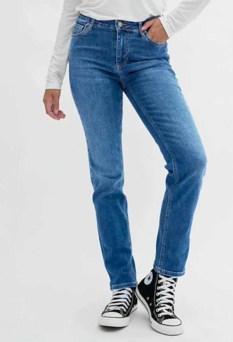 Jeans - Image 1