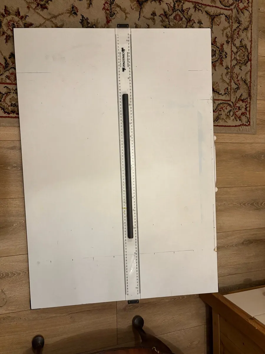 Draught board - Image 1