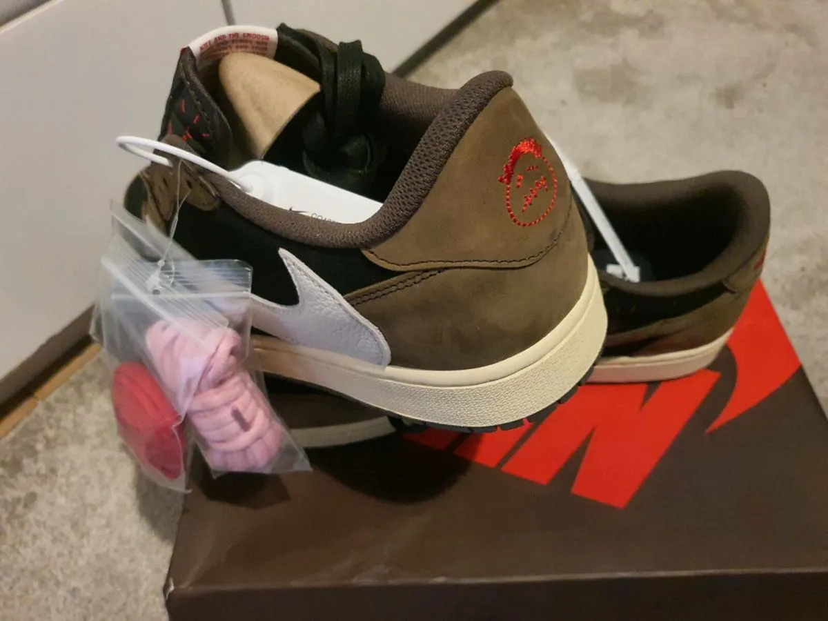 Nike Air jordan 1 low Travis Scott - Image 1
