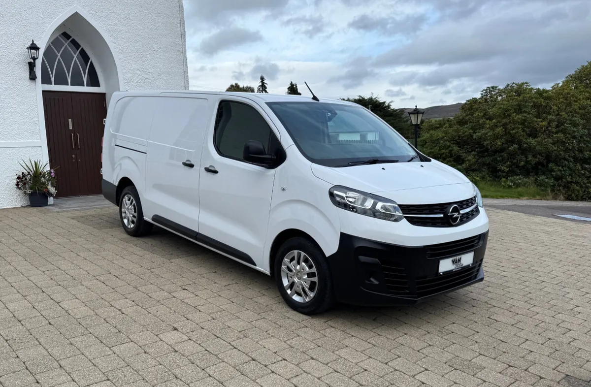 2023 Opel Vivaro Dynamic 2900 LWB 100bhp - Image 3