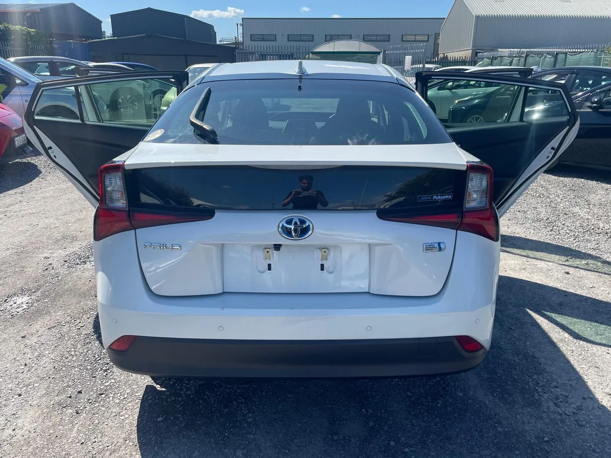 2022 TOYOTA PRIUS AUTOMTIC HYBRID NEW NCT - Image 4