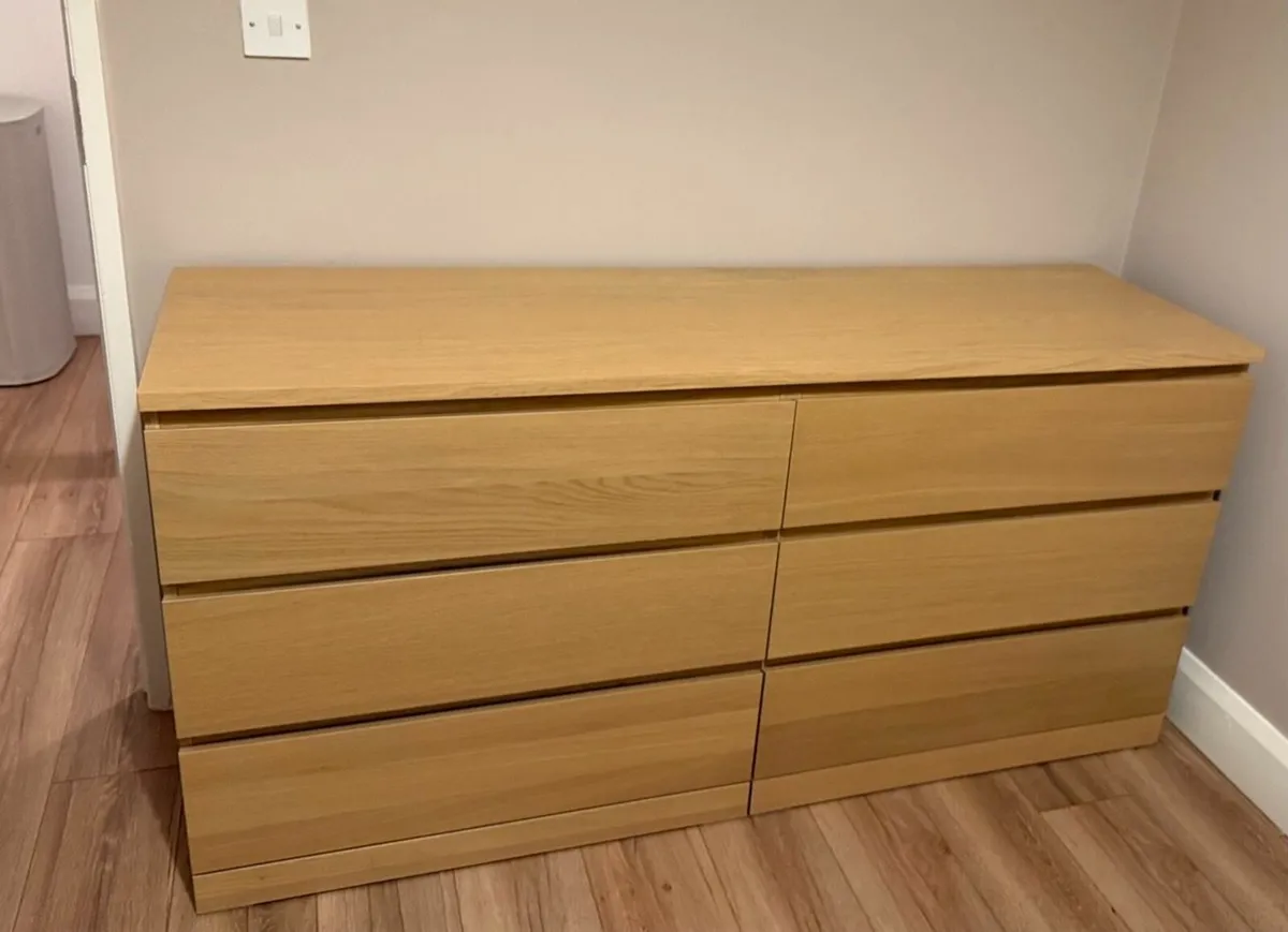 Ikea MALM - Chest of 6 drawers, white stained oak - Image 1