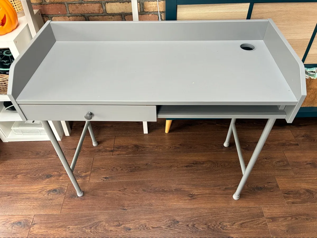 Desk - Image 1