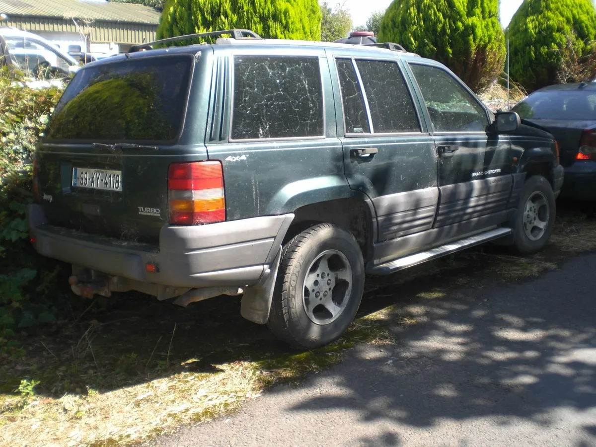 Chrysler Grand  Cherokee Diesel - Image 1