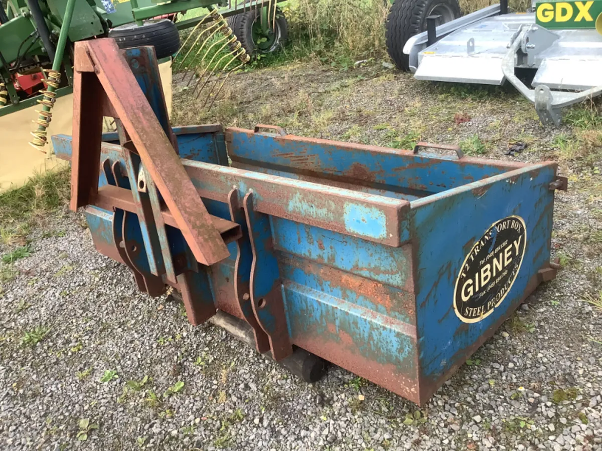 Gibney 6 ft. transport box - Image 1