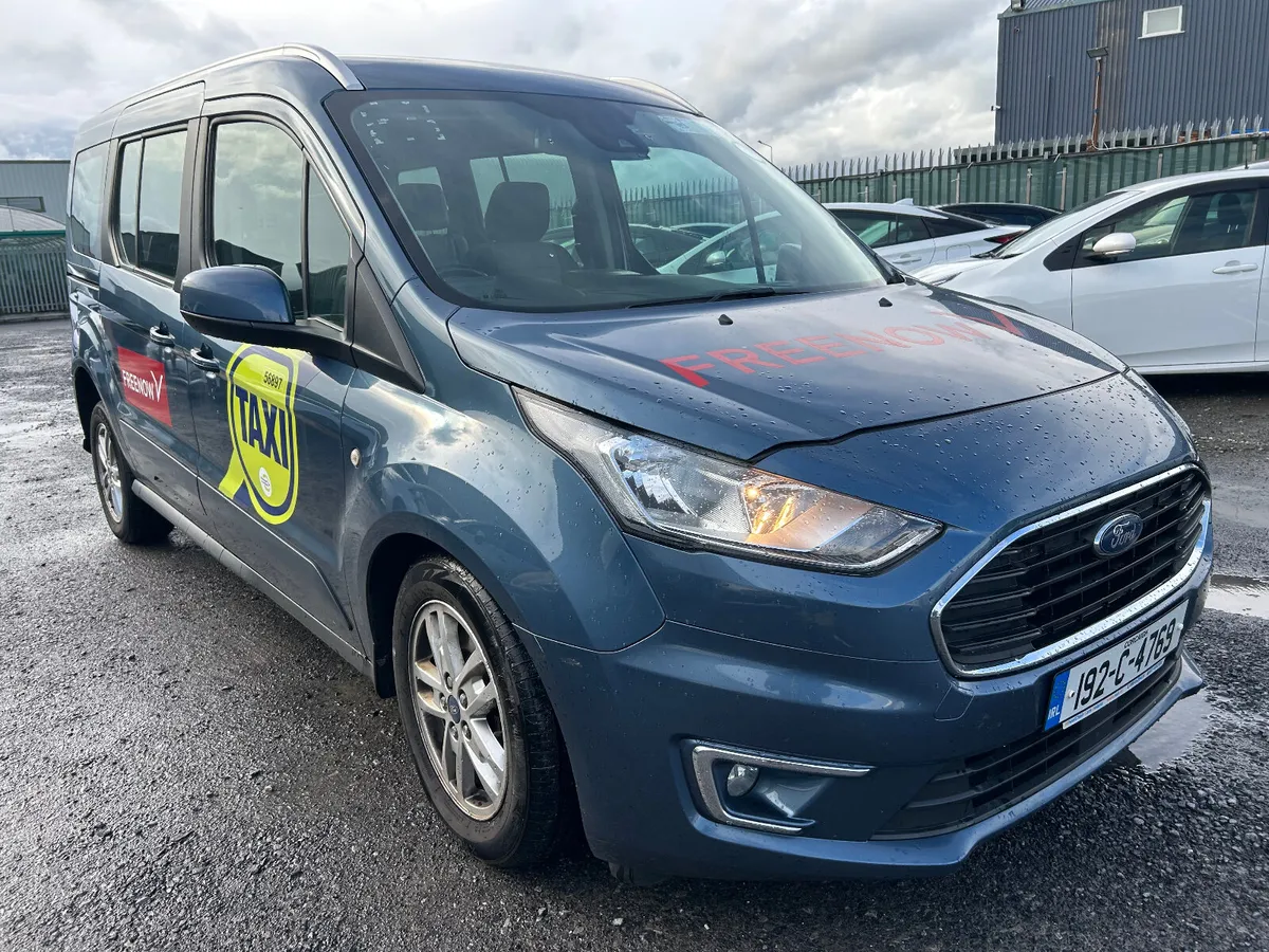 2019 Ford Tourneo automatic diesel NEW TAXI PLATE - Image 1