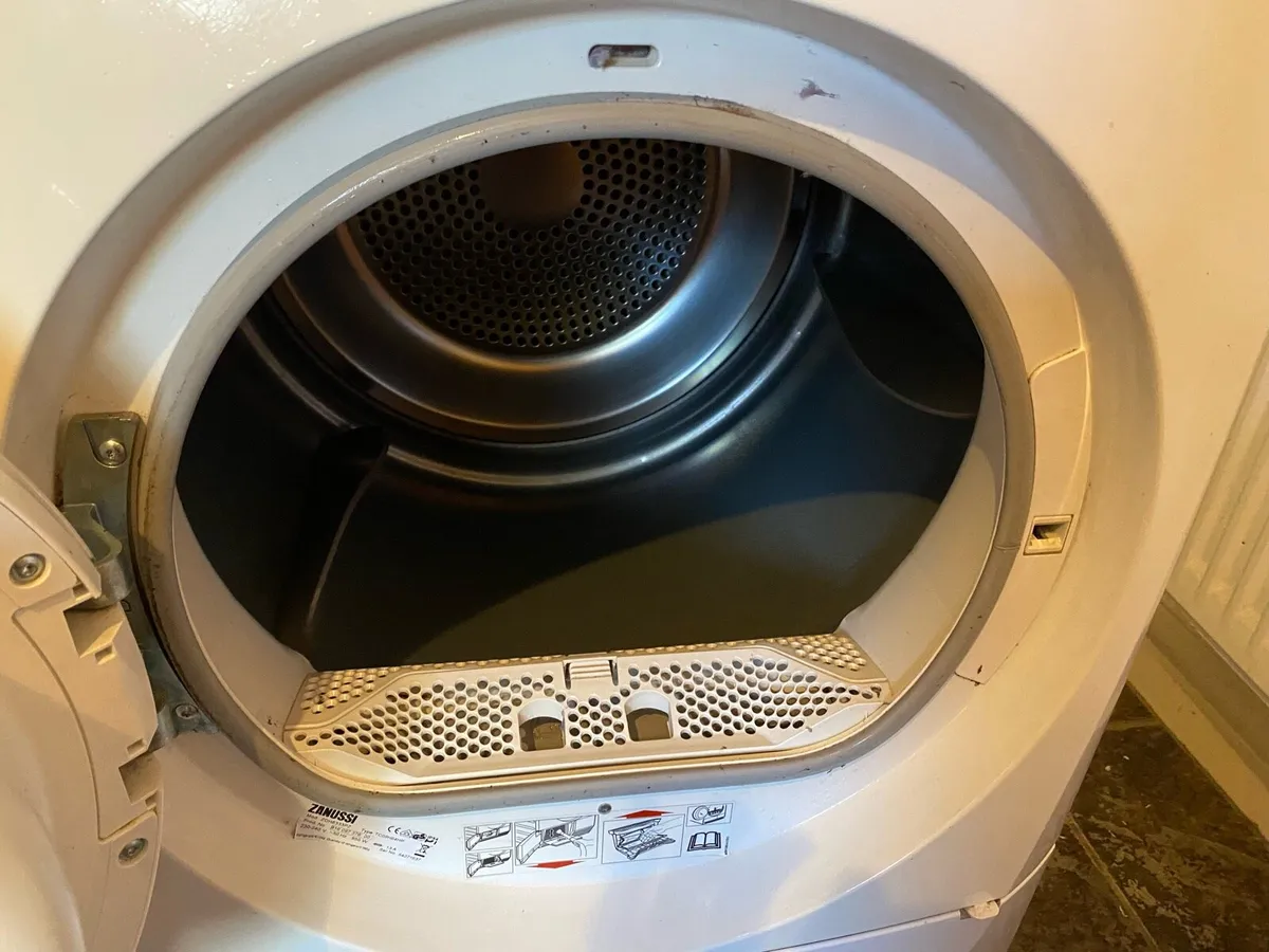 Condenser dryer - Image 4