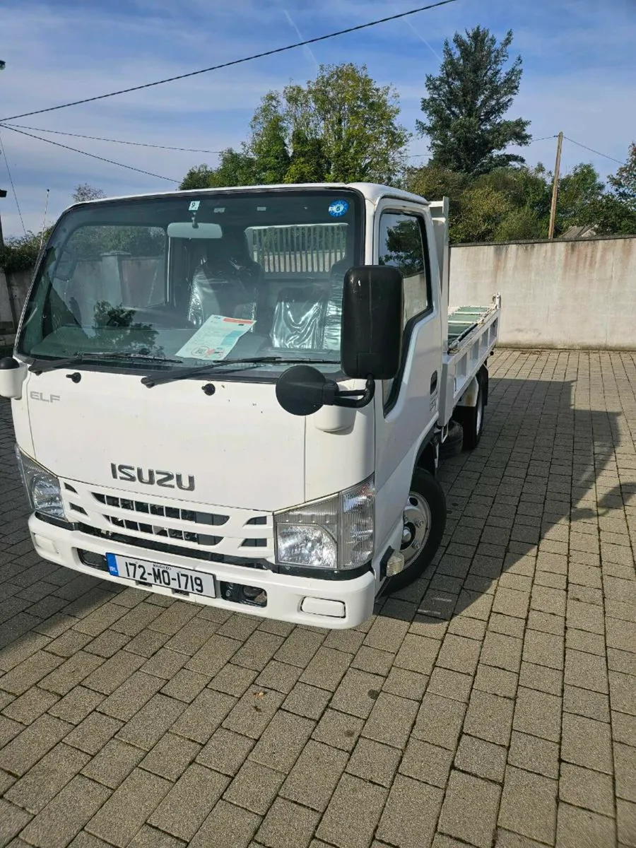 Izuzu ELF tipper van - Image 2