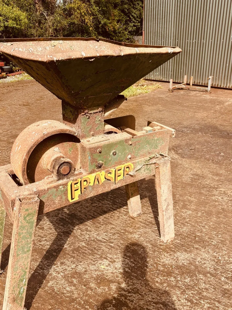 Fraser Corn roller - Image 1