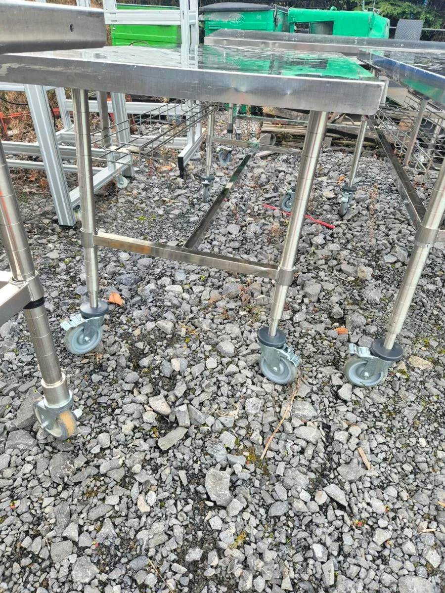 Stainless steel work benchs - Image 4