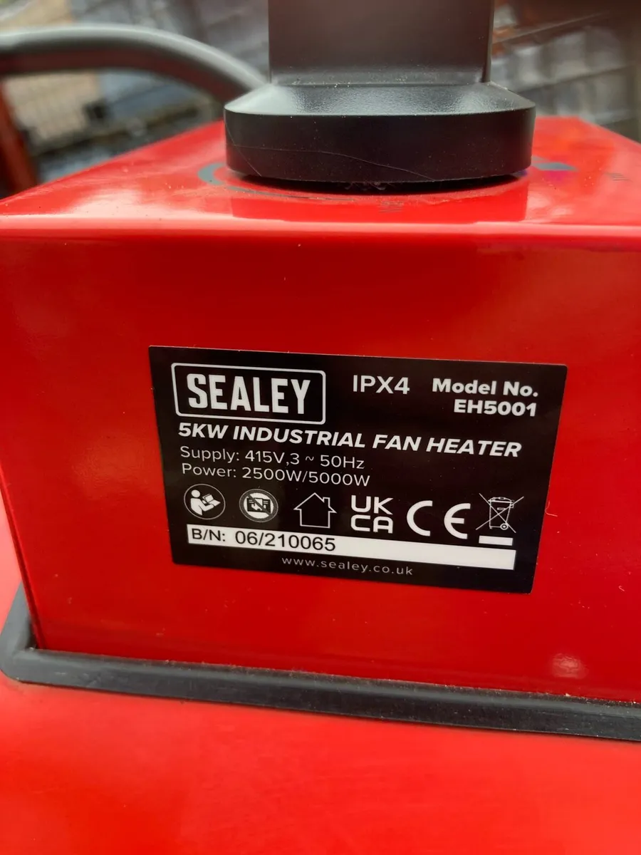 5 Kw 3 phase 380/415 volts electric heater - Image 3