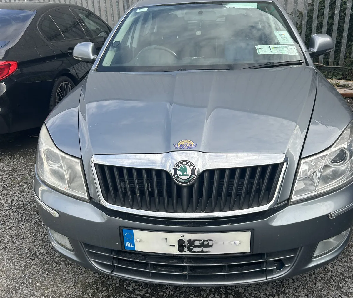 BREAKING Skoda Octavia 2013 & 2010 MERC E200 AUTO