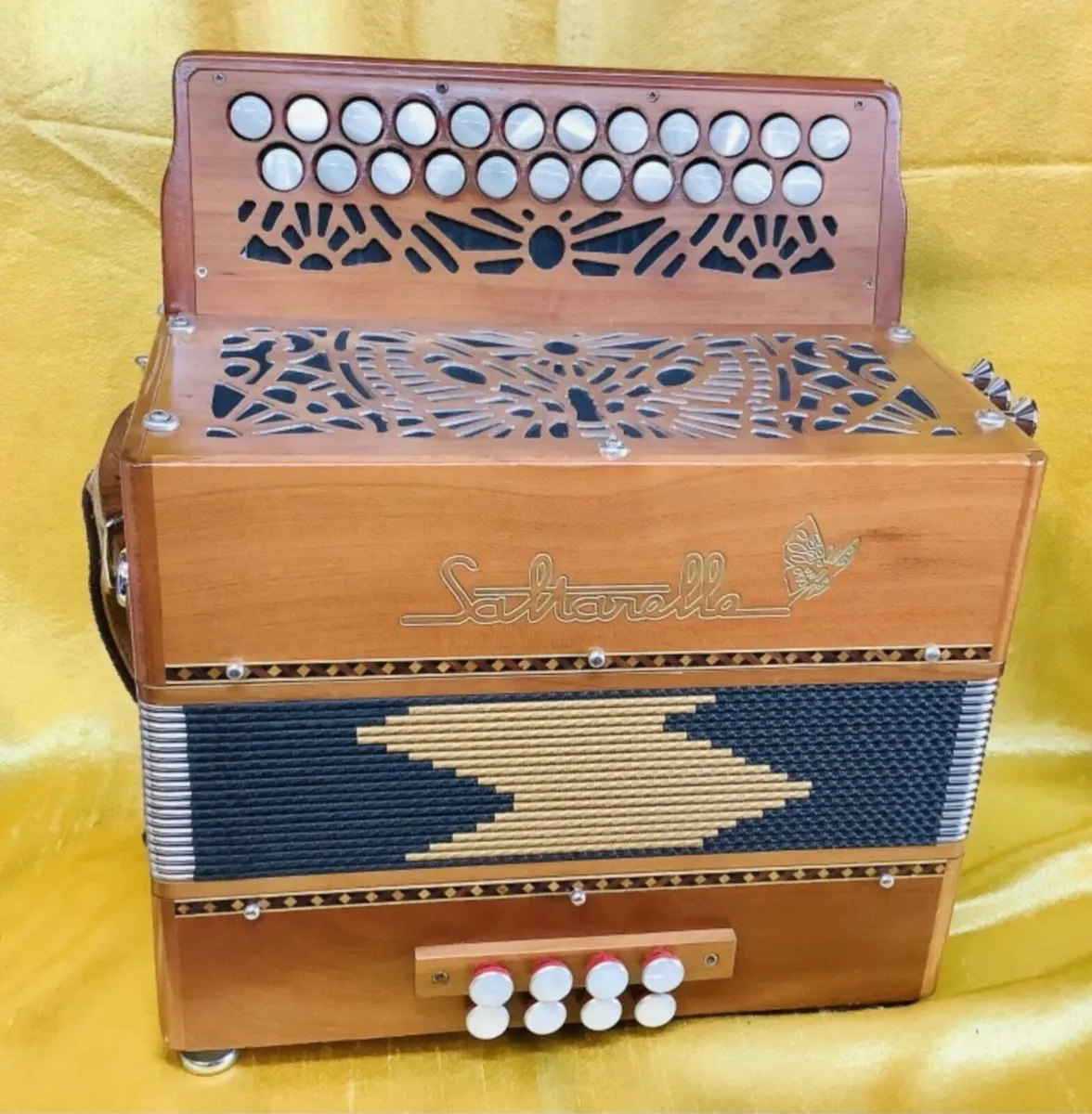 SALTARELLE NUAGE D/G 3 V IRISH STYLE ACCORDION - Image 1
