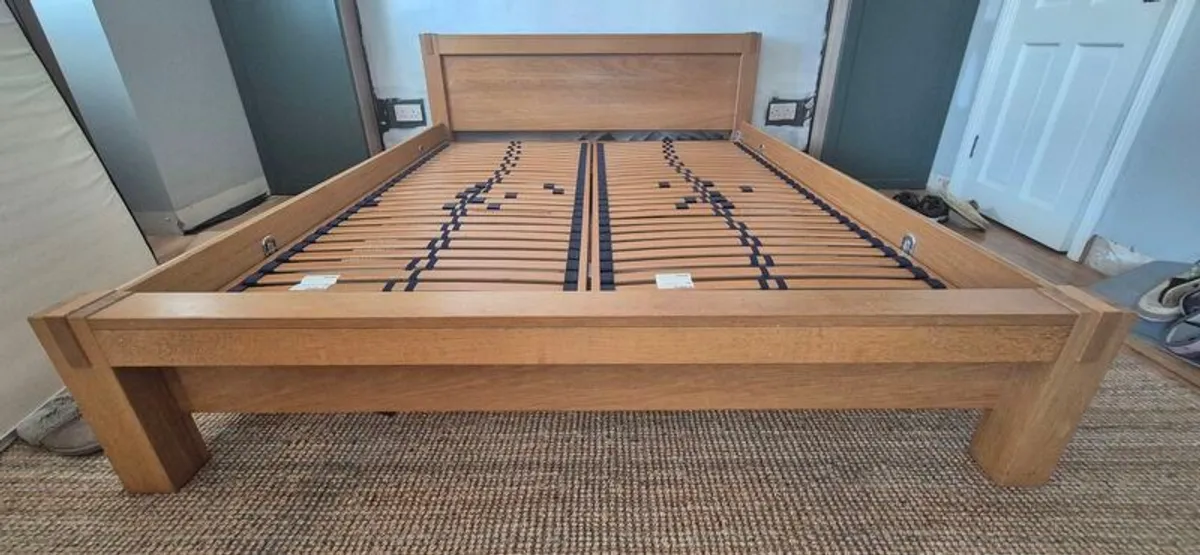 Solid Oak King Size bed frame. - Image 1