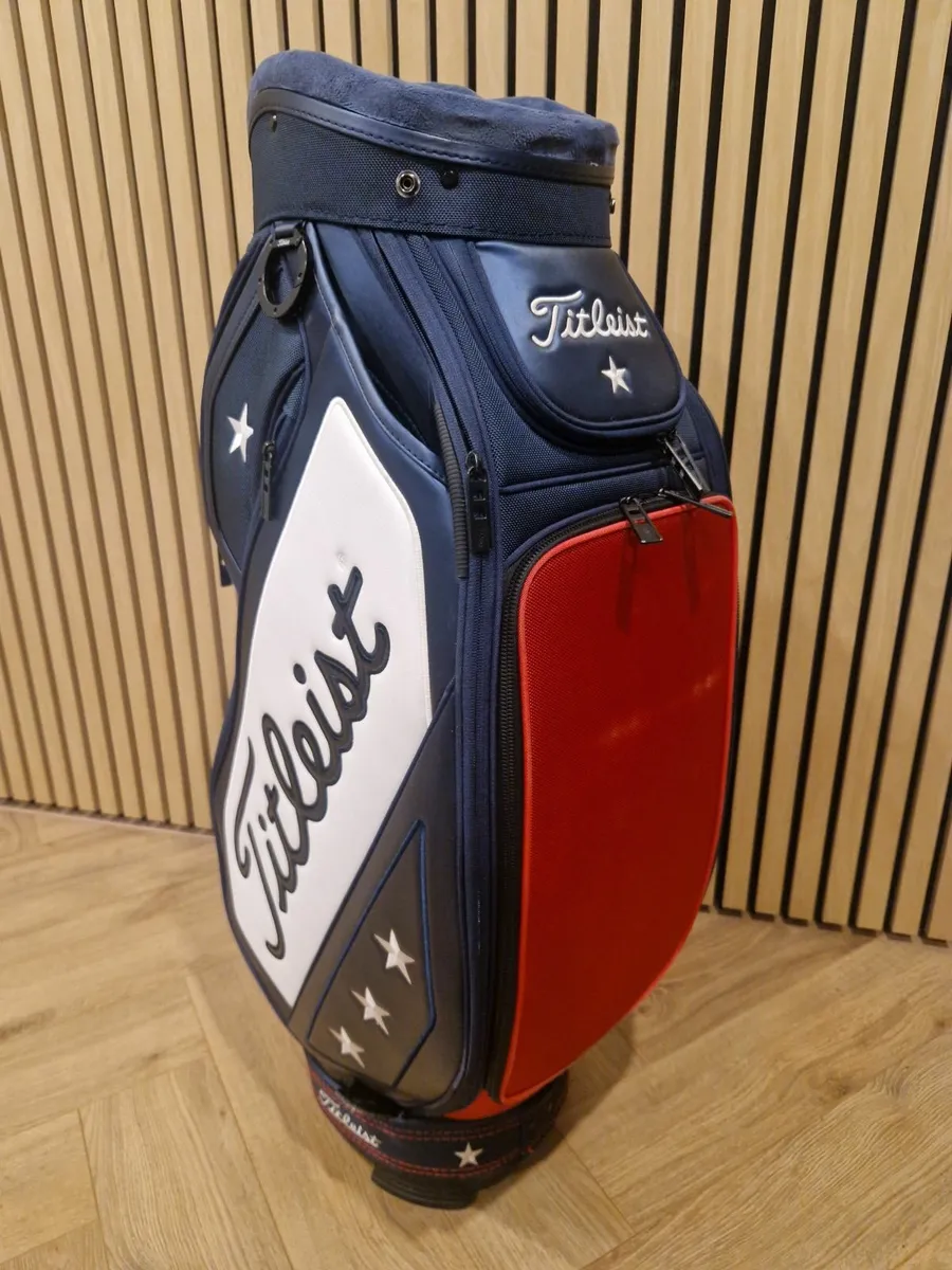 Titleist Tour Golf bag mid size - Image 3