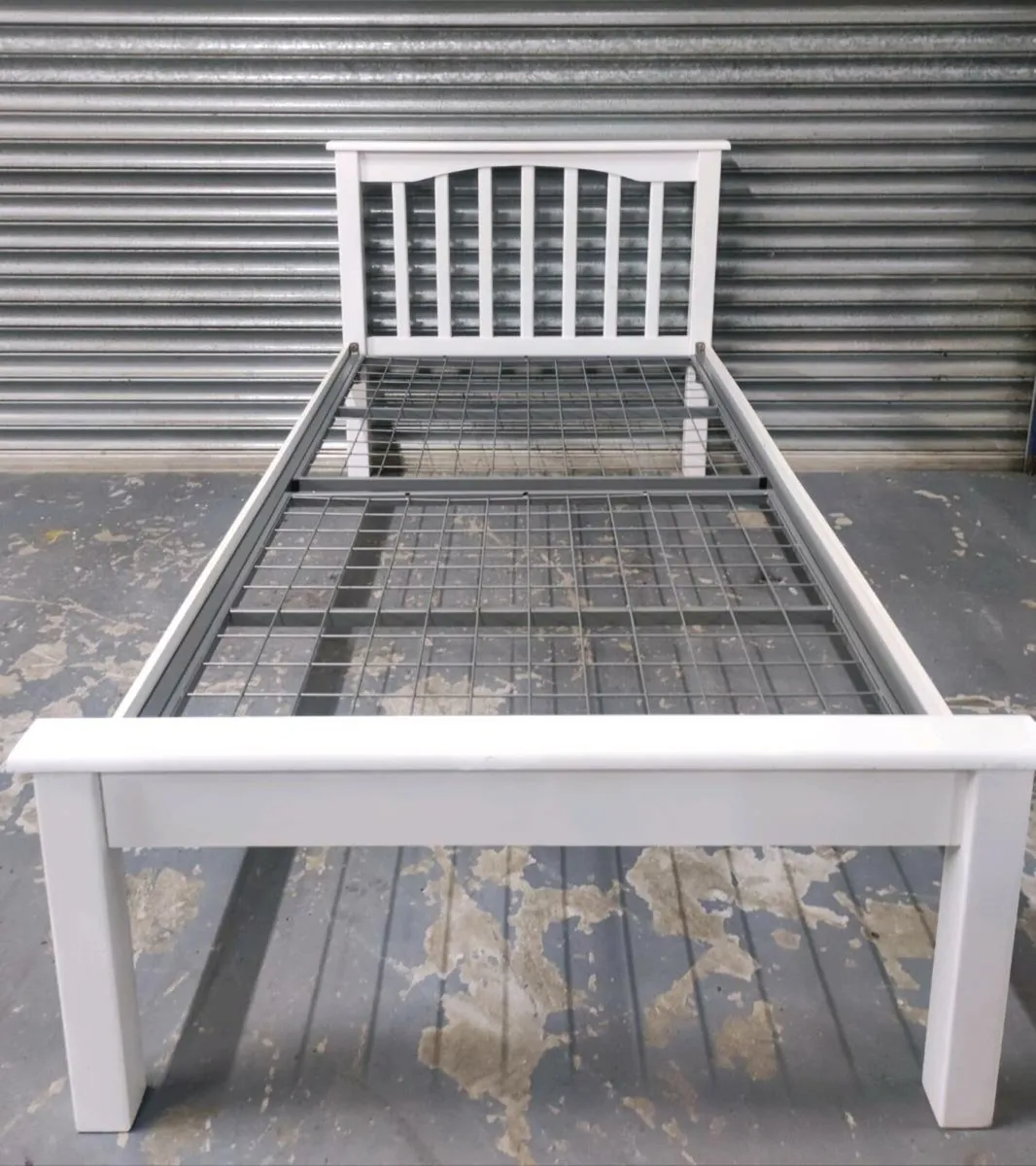 White & metal 3ft single bed frames *delivery - Image 2