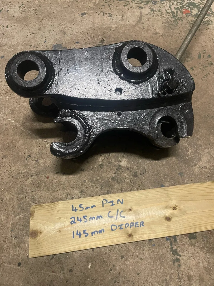 Digger 45mm pin hitch / Buckets - Image 2