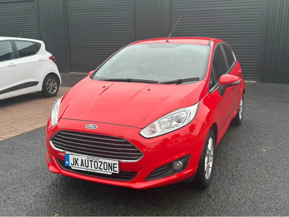 Ford Fiesta 1.0 ZETEC 5DR - Image 3