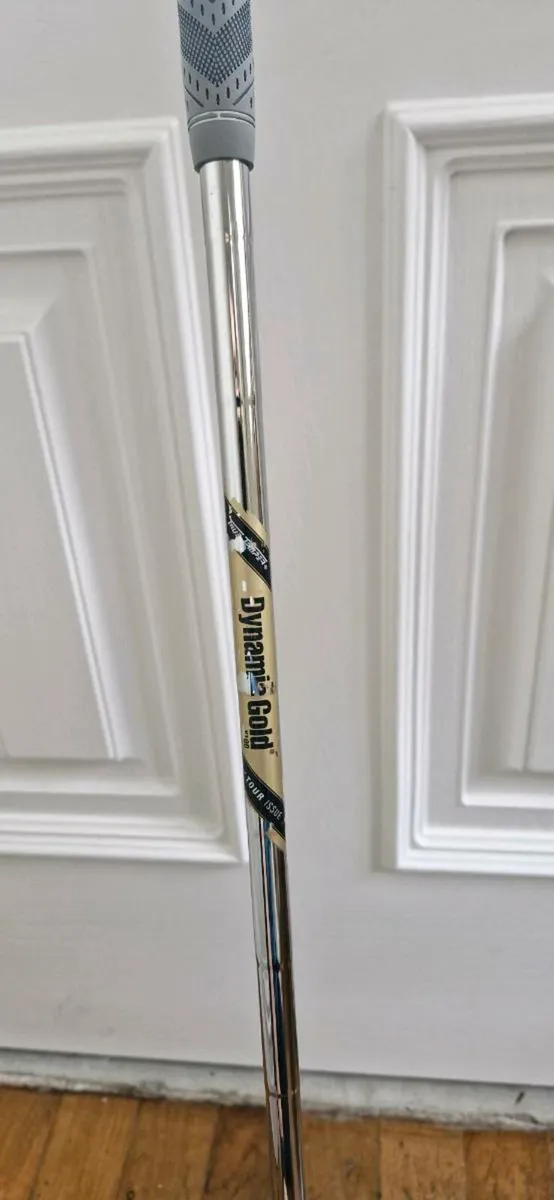 Taylormade 2 iron - Image 3