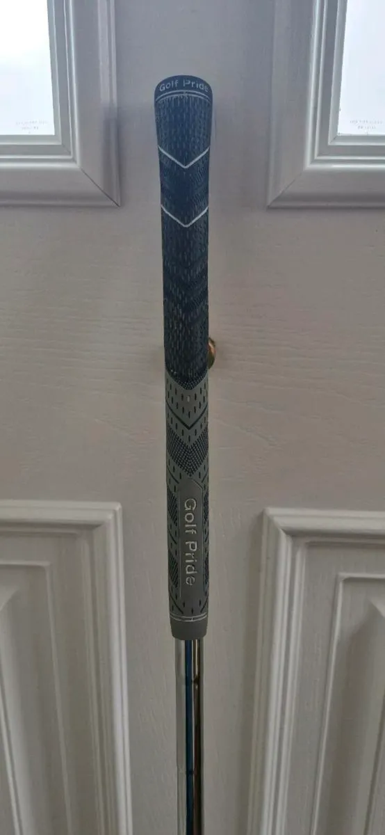 Taylormade 2 iron - Image 4