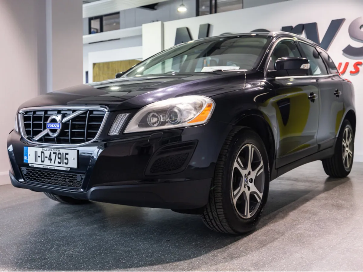 Volvo XC60 2.0 D DRIVE SE LUXURY 5DR - Image 3