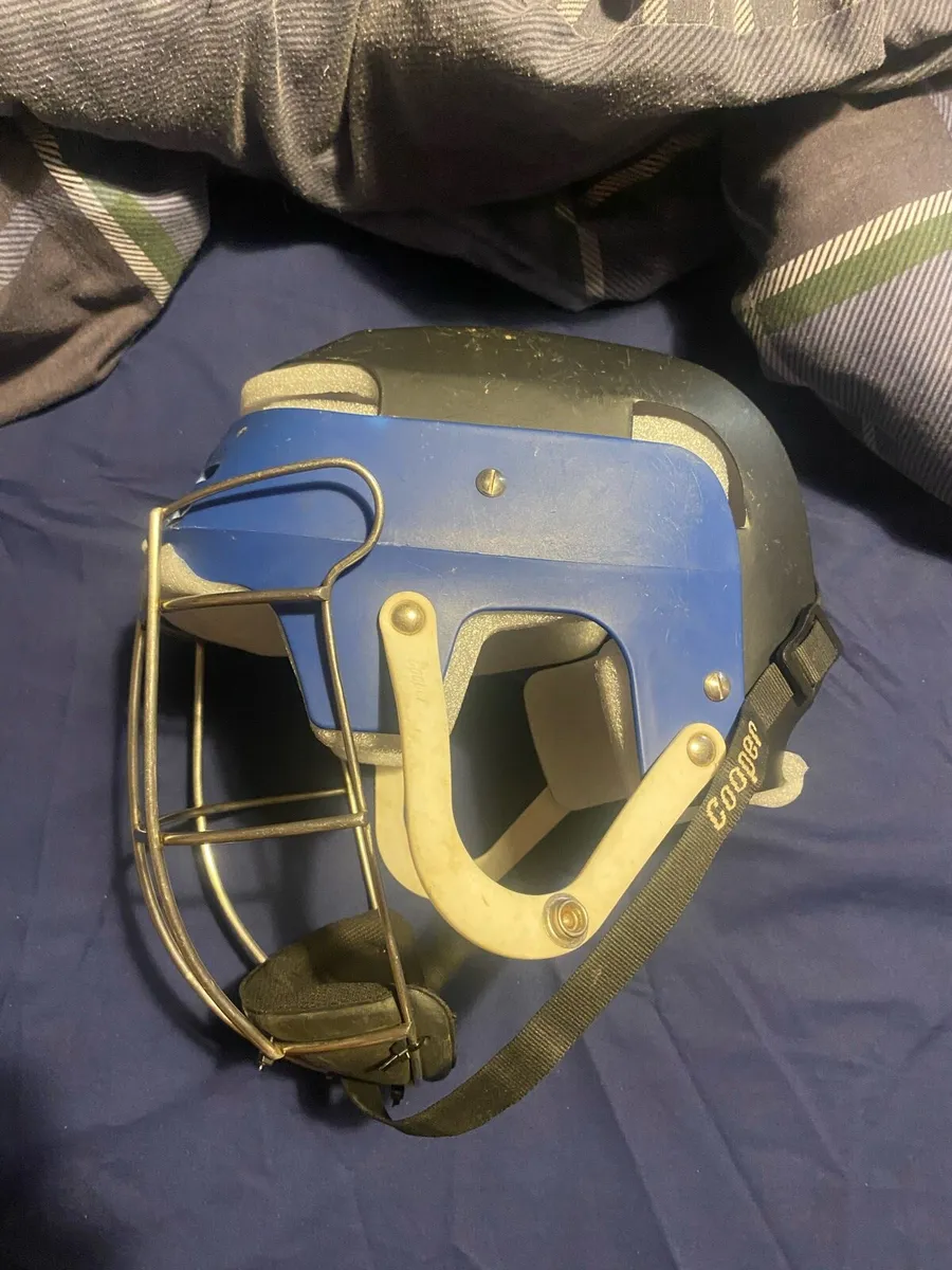 Cooper hurling helmet - Image 1