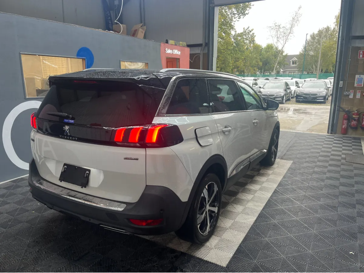 Peugeot 5008 2021 PEUGEOT 5008 AUTOMATIC 7 SEATER - Image 2