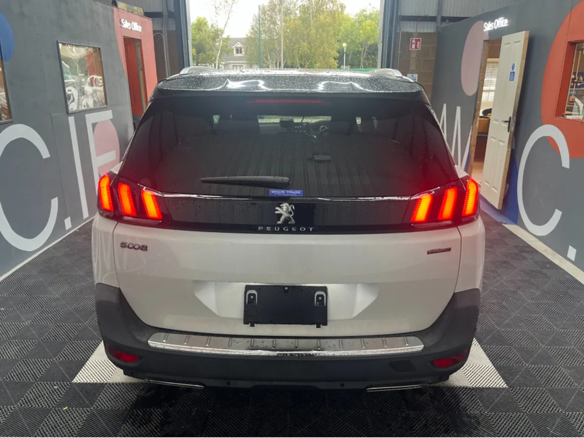 Peugeot 5008 2021 PEUGEOT 5008 AUTOMATIC 7 SEATER - Image 3