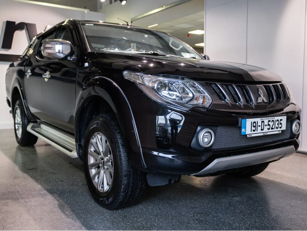 Mitsubishi L200 DID BARBARIAN DCB 2.5 CR 4WORK AUT - Image 1