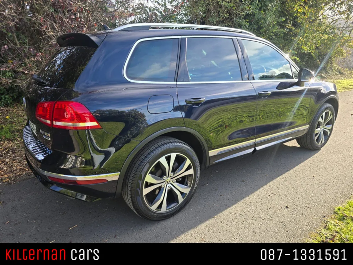 Volkswagen Touareg 3.0 TDI V6 R-LINE 258BHP PAN RO - Image 4